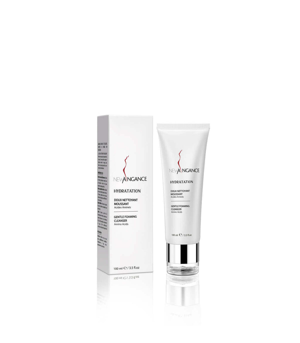 New_Angance_gentle_foaming_cleanser on a white background
